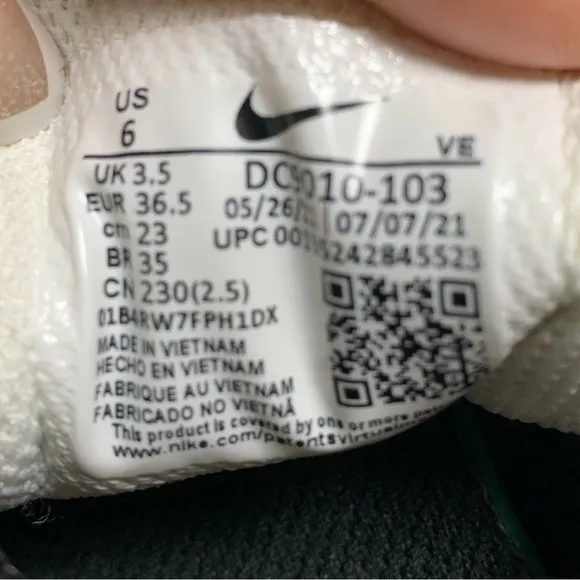 Nike Renew Serenity 🌧️ Running Shoes‎