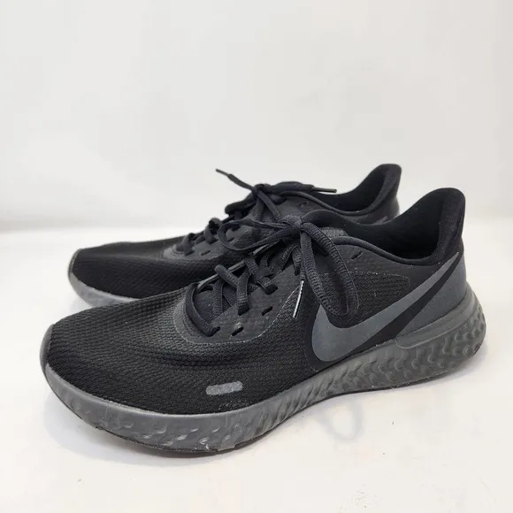 Nike Revolution 5 Running Shoes Triple Black Anthracite Mens 8 Athletic Low Top