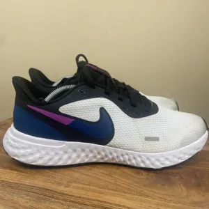 Nike Revolution 5 White Valerian Blue Womens White Blue Size 9.5 Running Shoes