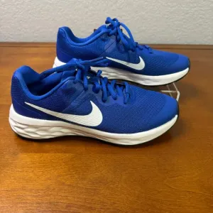 Nike Revolution 6 Big Kids Game Royal Running Shoes Blue / White Size 4Y NWT