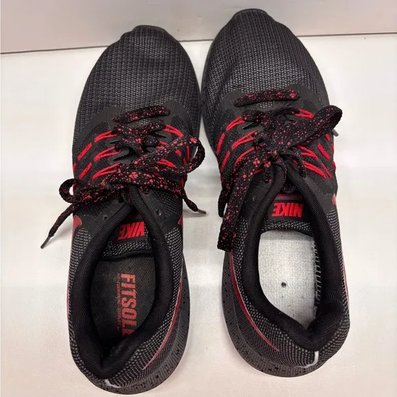 NIKE Run Swift Men's Running Shoes Size 7.5 Black/Red CK6691-001