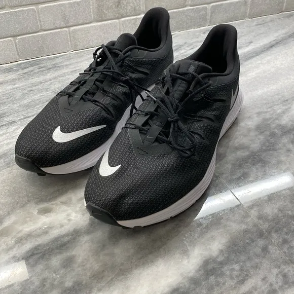 Nike running shoes size 13D NWT. No box.