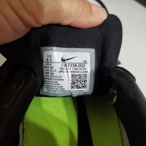 NIKE Running Women's shoes Sz 8.5