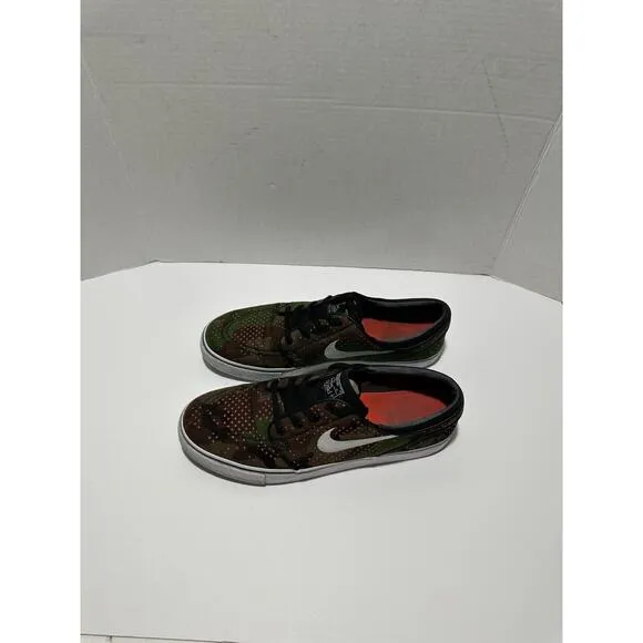 Nike SB Stefan Janoski Green Camo size 11.5 705190-216 Shoes Sneakers Sk8 RARE