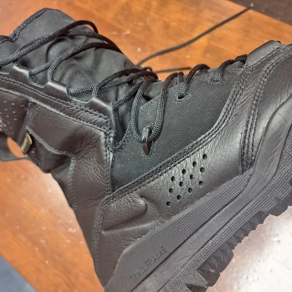 Nike SFS Special Field System Blk Combat Tactical Boot (Goretex Waterproof)