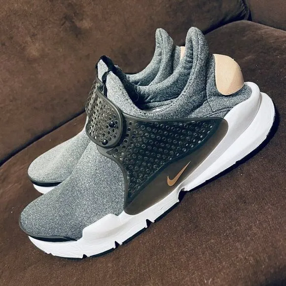Nike Sock Dart SE Running Shoes Women's sz 11 Vachetta Tan Gray Black 862412-001