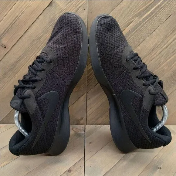 Nike Tanjun Running Sneakers Mens‎ Size 11 Triple Black Nike Athletic Shoes