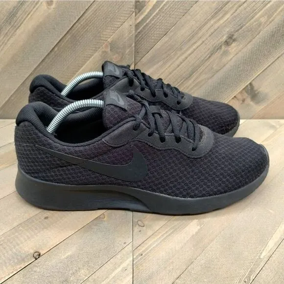 Nike Tanjun Running Sneakers Mens‎ Size 11 Triple Black Nike Athletic Shoes