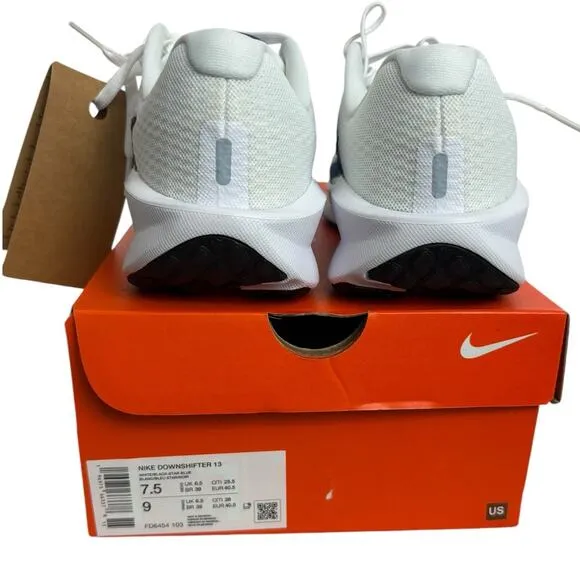 Nike Unisex Downshifter 13 Running Shoe NEW Size 7.5 Women's Size 9