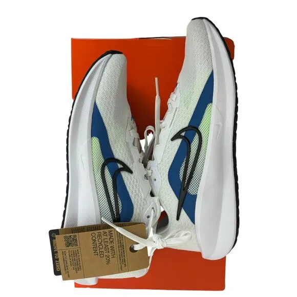 Nike Unisex Downshifter 13 Running Shoe NEW Size 7.5 Women's Size 9