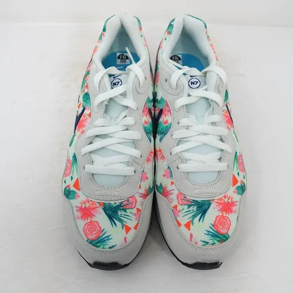 Nike Venture Runner N7 2020 Limited Edition Neon CV8983-001 Mens Size 9.5