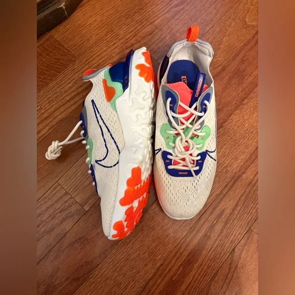 Nike Women React Vision &quot;Hyper Crimson&quot; Running Shoes Size 11
