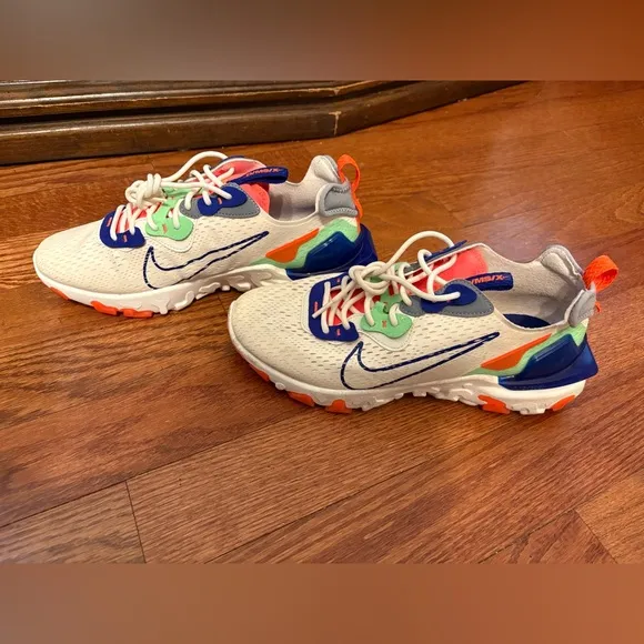 Nike Women React Vision &quot;Hyper Crimson&quot; Running Shoes Size 11