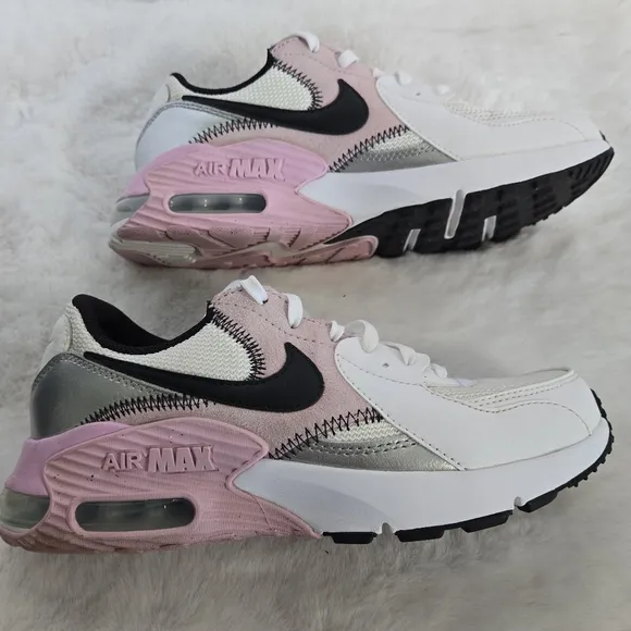 Nike Women's Air Max Sneakers - White and Pink
