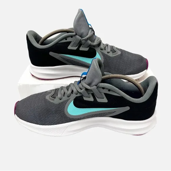 Nike Women’s Downshifter 9 Grey/Agua Running Shoes Size 9 CN2155-001