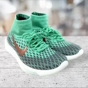 Nike Women’s Lunarepic Flyknit Sheild RunningSneakers Size‎ 8.5 (849665-300)