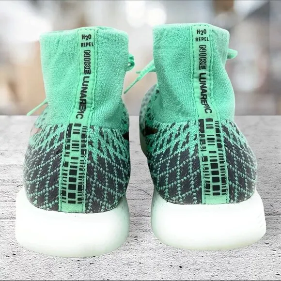 Nike Women’s Lunarepic Flyknit Sheild RunningSneakers Size‎ 8.5 (849665-300)