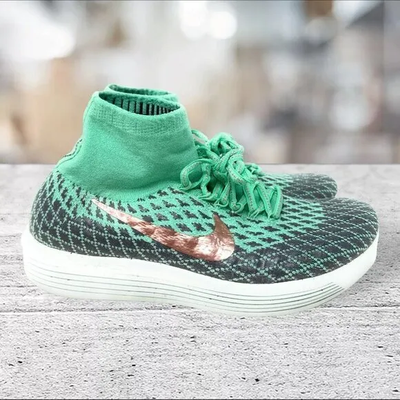 Nike Women’s Lunarepic Flyknit Sheild RunningSneakers Size‎ 8.5 (849665-300)