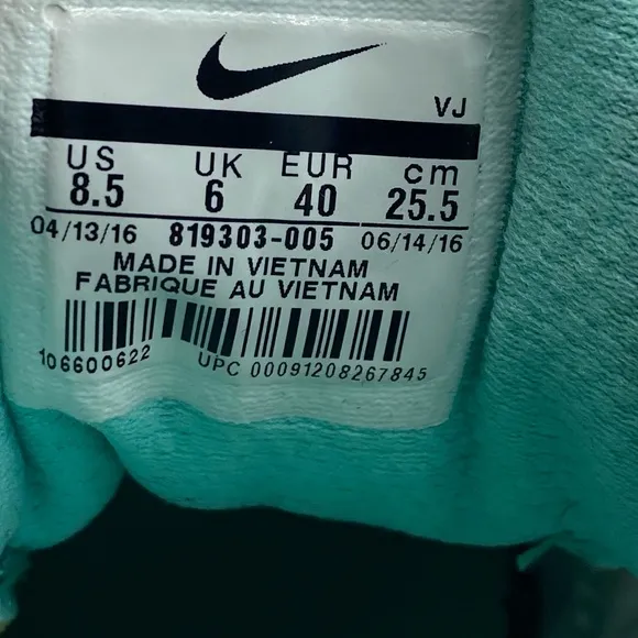 Nike Womens Revolution 3 819303-005 Gray Running Shoes Sneakers Size 8.5