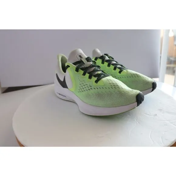 Nike Womens Zoom Winflo 6 AQ8228-005 Green Running Shoes size us 7