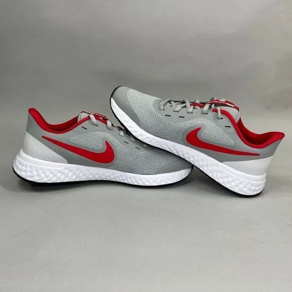 Nike Youth Size 6 Revolution 5 Running Shoes