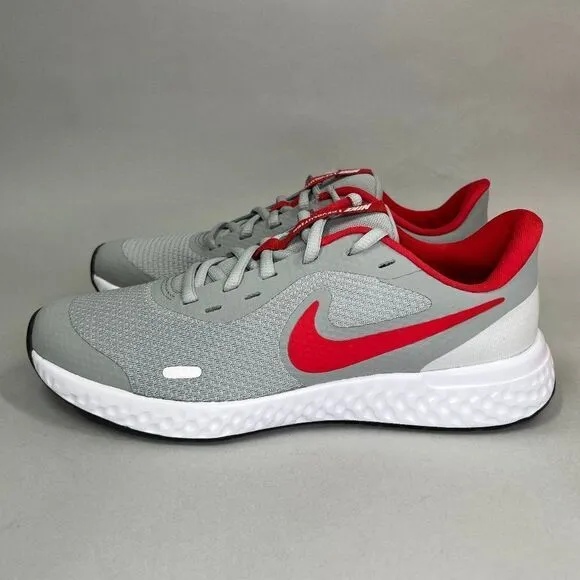 Nike Youth Size 6 Revolution 5 Running Shoes