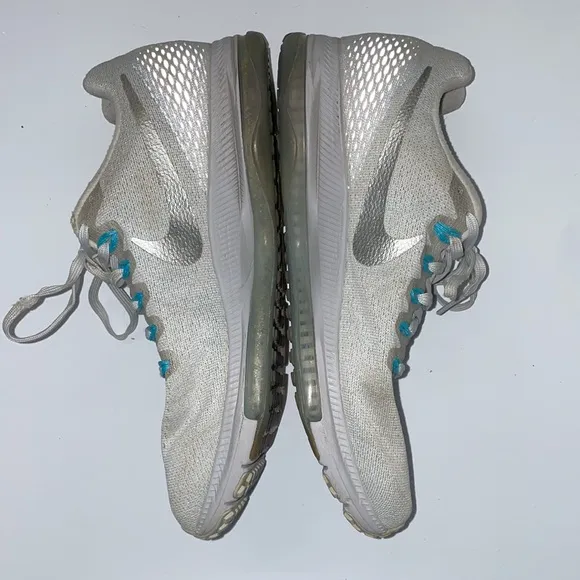 Nike Zoom all out low white with teal running shoes 8.5