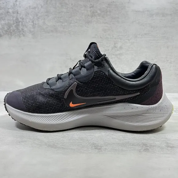 Nike Zoom Winflo 8 Shield Running Shoes - Women's Size 8.5