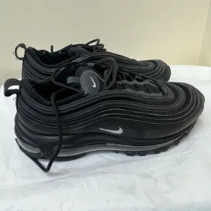 Nike Air Max 97 GS 921522-011 Triple Black Running Shoes Size 6Y/Women's 7.5 US
