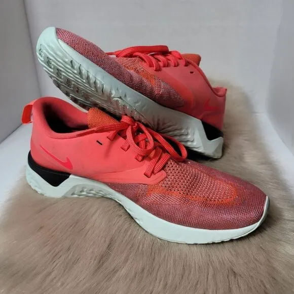 Nike Odyssey React 2 Flyknit Women's Running Shoes Size 9.5