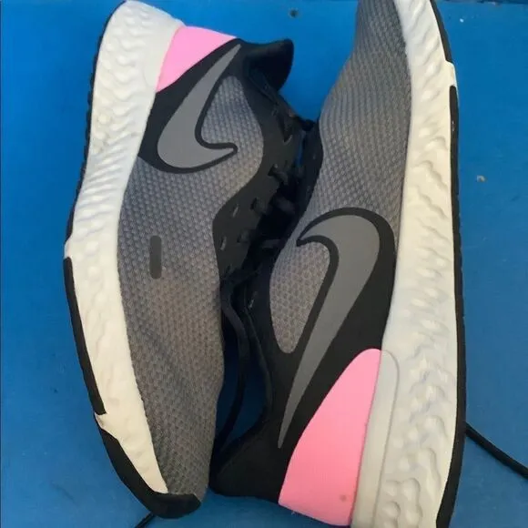 Nike Revolution 5 Running Shoes Women's US 10