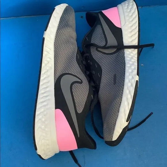 Nike Revolution 5 Running Shoes Women's US 10