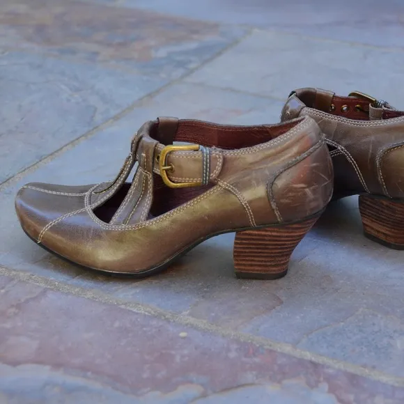 Nordstrom’s | Block Heel Peek-Thru Pumps