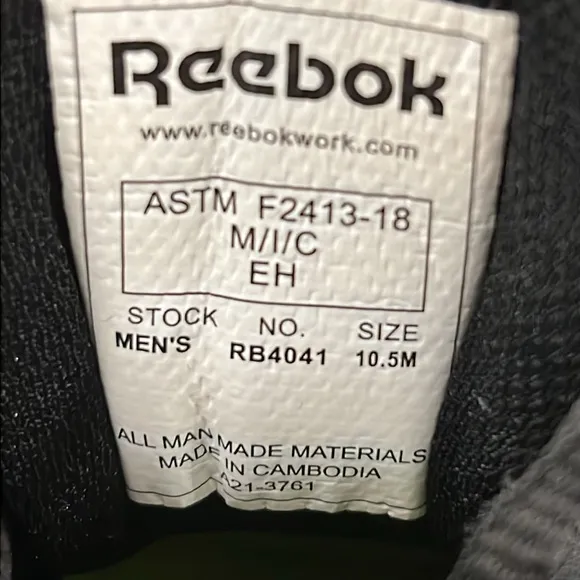 NWOB $120 Reebok Sublite Cushioned Work Shoe - Alloy Toe