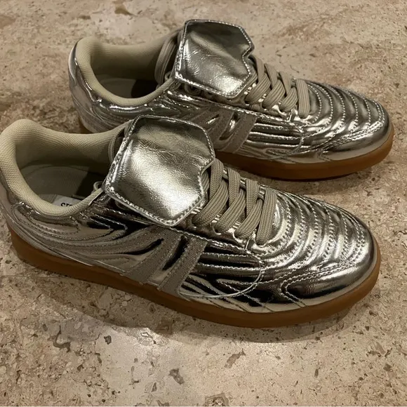NWOB Steve Madden Silver Madrid Sneakers