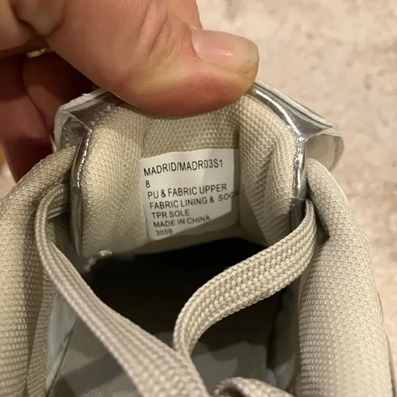 NWOB Steve Madden Silver Madrid Sneakers