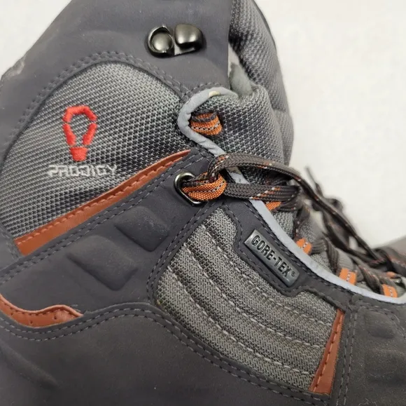 NWOT The North Face Men's Prodigy Winter Hiking Boots
