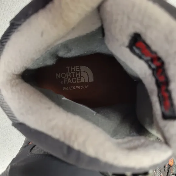 NWOT The North Face Men's Prodigy Winter Hiking Boots