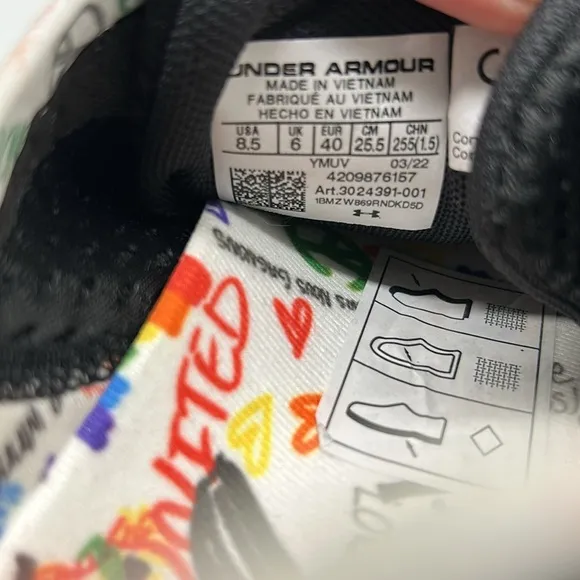NWOT Under Armour HOVR Sonic 4 Running Shoes Pride Edition
