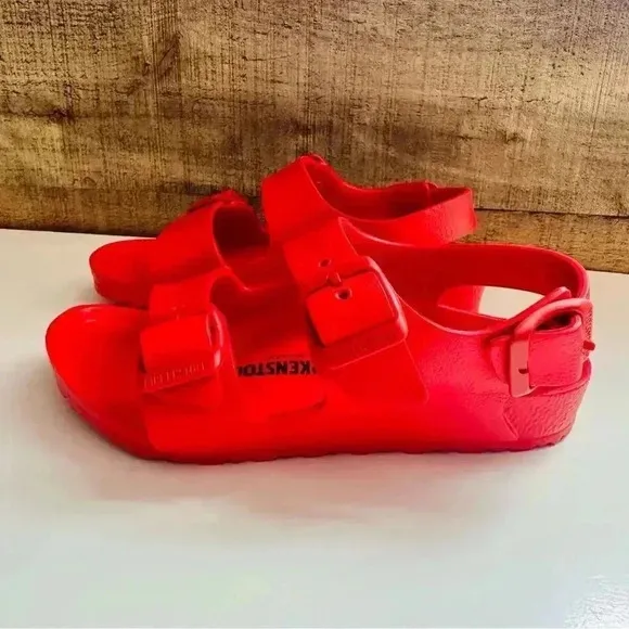 NWOT Birkenstock Milano Eva - Red