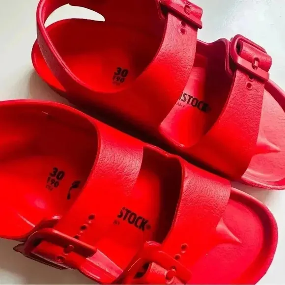 NWOT Birkenstock Milano Eva - Red