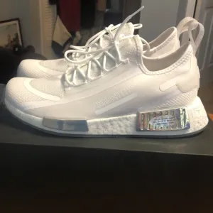 NWT Addidas NMD - R1 Spectoo 9 Shoes/ sneakers - last pair.