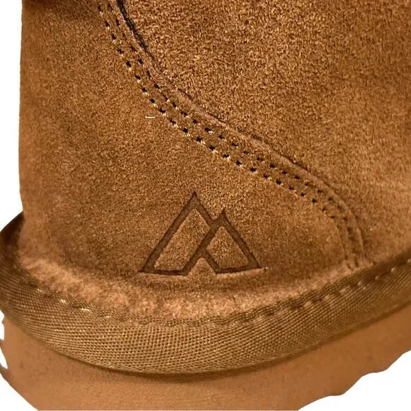 NWT Alpine Dylan Brown Leather &amp; Sheepskin Boots Size 1​​​