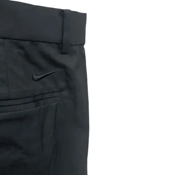 NWT Nike Golf Black Dri Fit Breathable Shorts Standard Fit Size 40