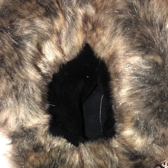 NWT Skechers Faux Fur Windom Winter Waterproof Boots