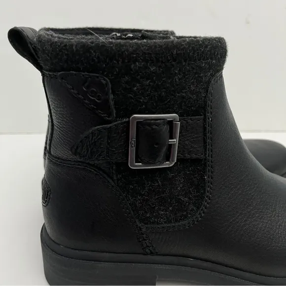 NWT | UGGS | Leather | Moto | Zip Boots