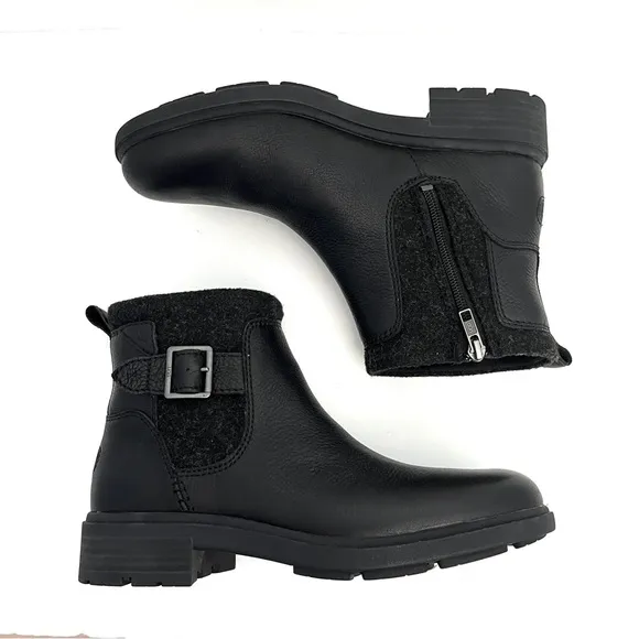 NWT | UGGS | Leather | Moto | Zip Boots