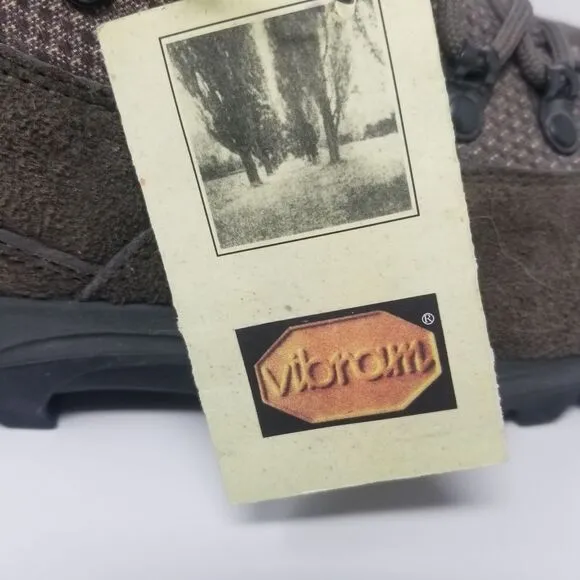 NWT. VIBRAM EAGLE II PEWTER MERRELL PERFORMANCE FOOTWEAR BOOTS. SIZE 6.5.