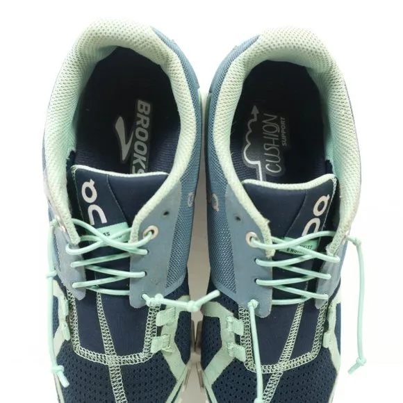 On Cloud Running Shoes - Women's Size 9.5