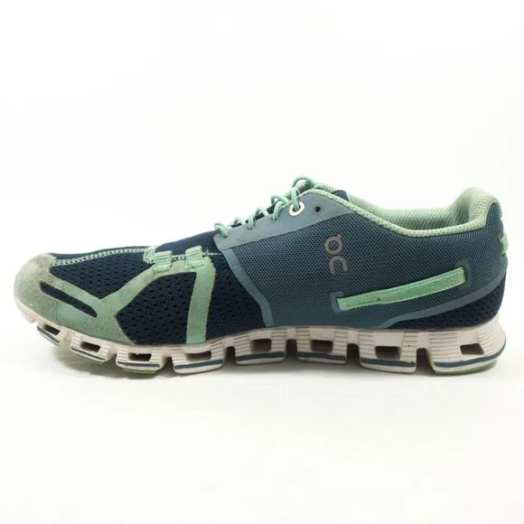 On Cloud Running Shoes - Women's Size 9.5